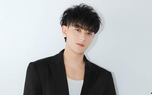 2024中旬娱乐圈吃瓜热门事件,盘点那些令人瞩目的“瓜界风云”